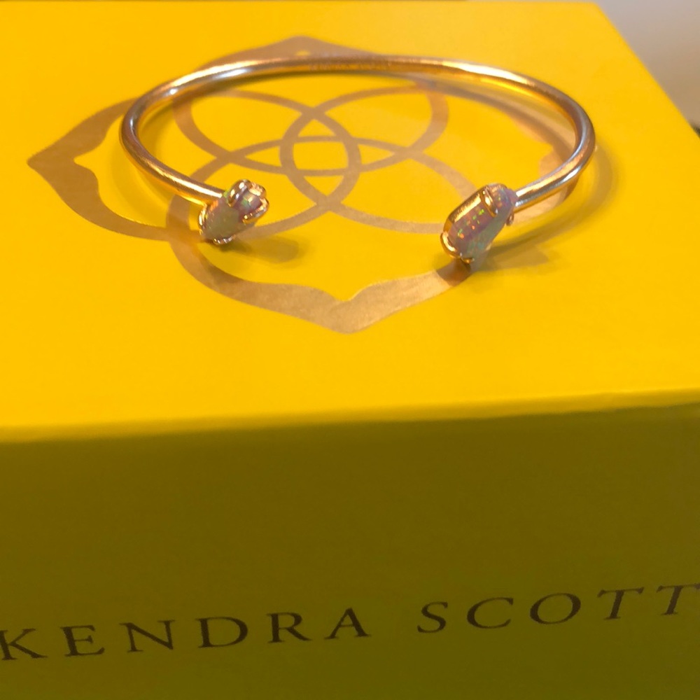 Kendra Scott Kyocera opal bracelet